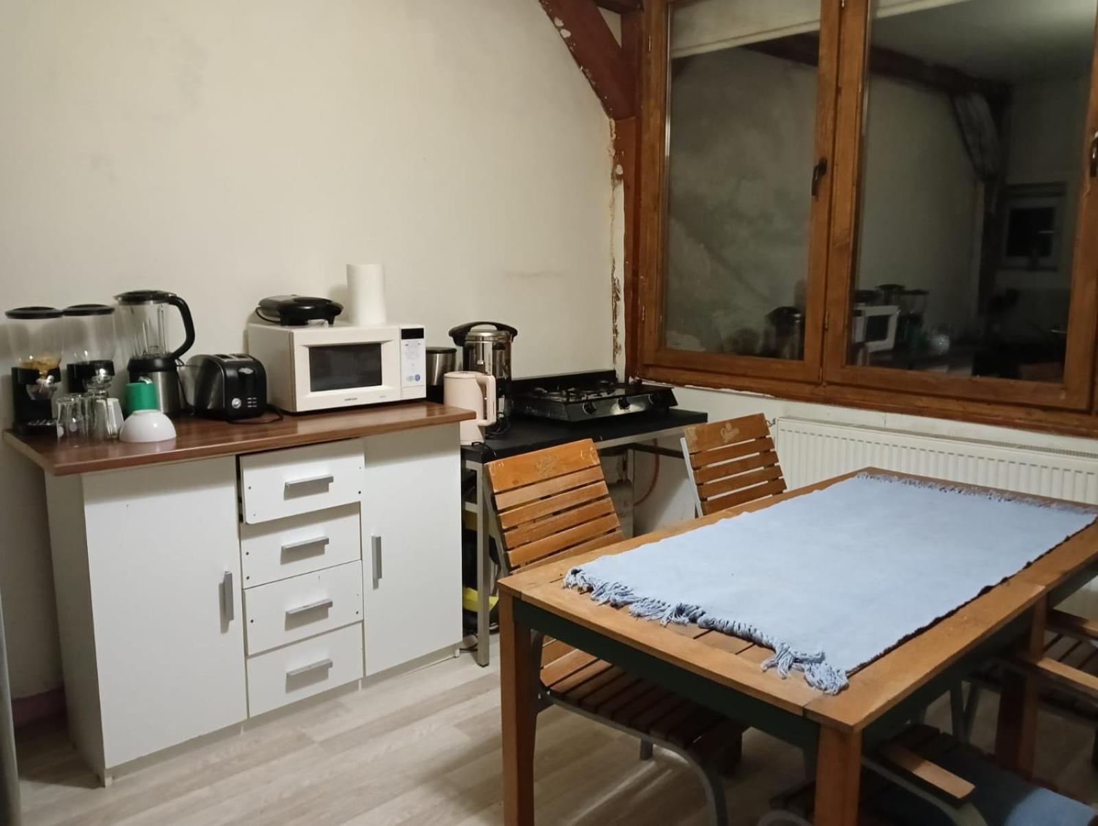 Hostel Zen Kluż-Napoka Zewnętrze zdjęcie