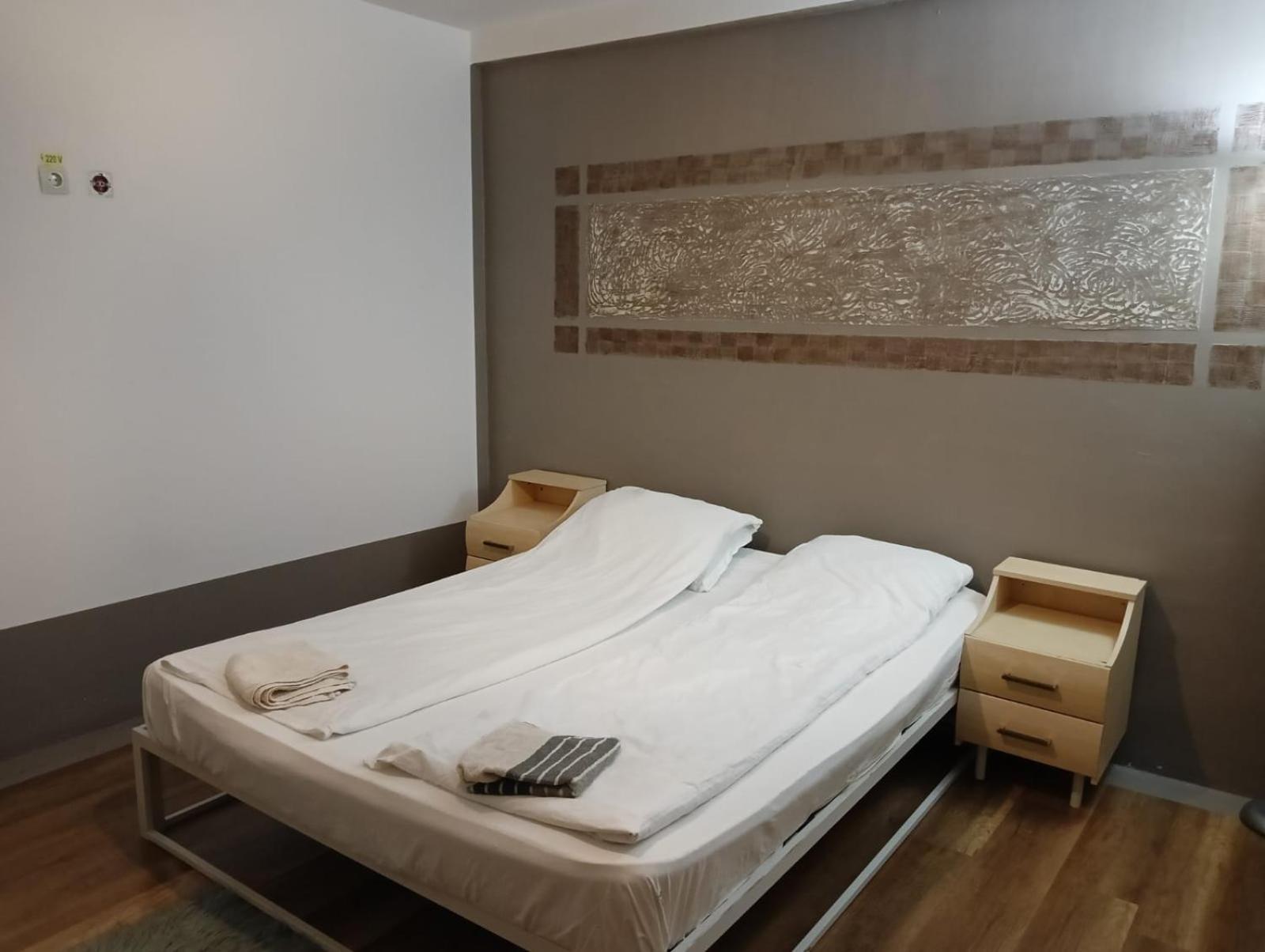 Hostel Zen Kluż-Napoka Zewnętrze zdjęcie
