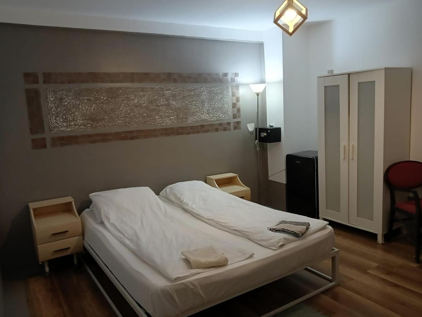 Hostel Zen Kluż-Napoka Zewnętrze zdjęcie